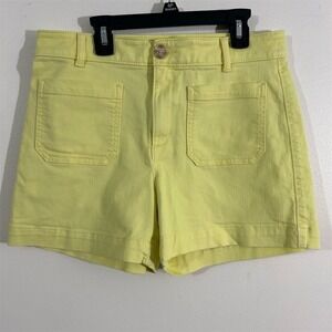 Loft  Women's High-Rise Yellow Chino Shorts Size 4 Solid pockets